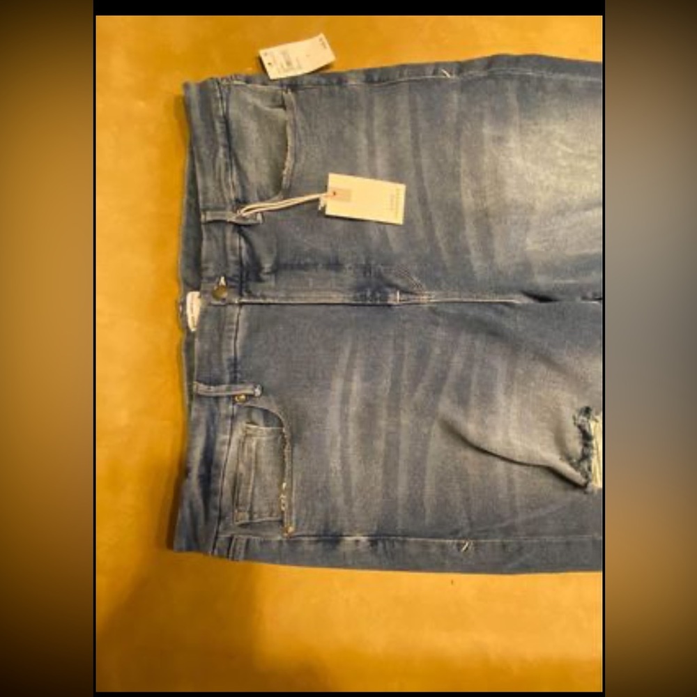 Good American Jeans, brand new